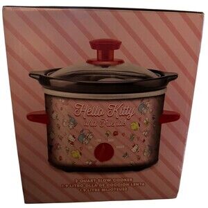 HELLO KITTY & FRIENDS 2QT Slow Cooker NEW IN BOX‎  Hello Kitty Pink